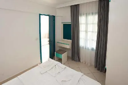 Mitos Hotel İçmeler