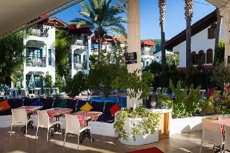 Mitos Hotel